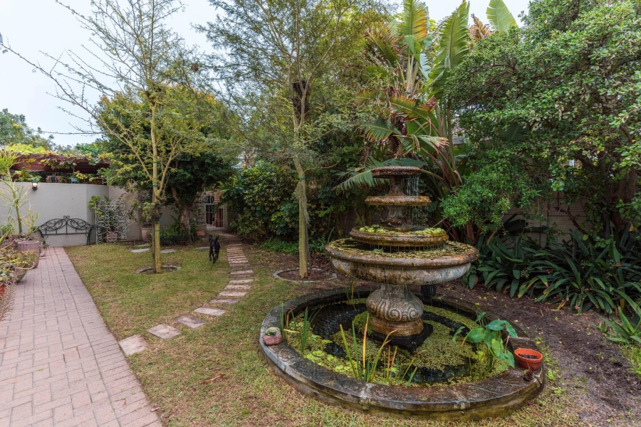 6 Bedroom Property for Sale in Tijgerhof Western Cape